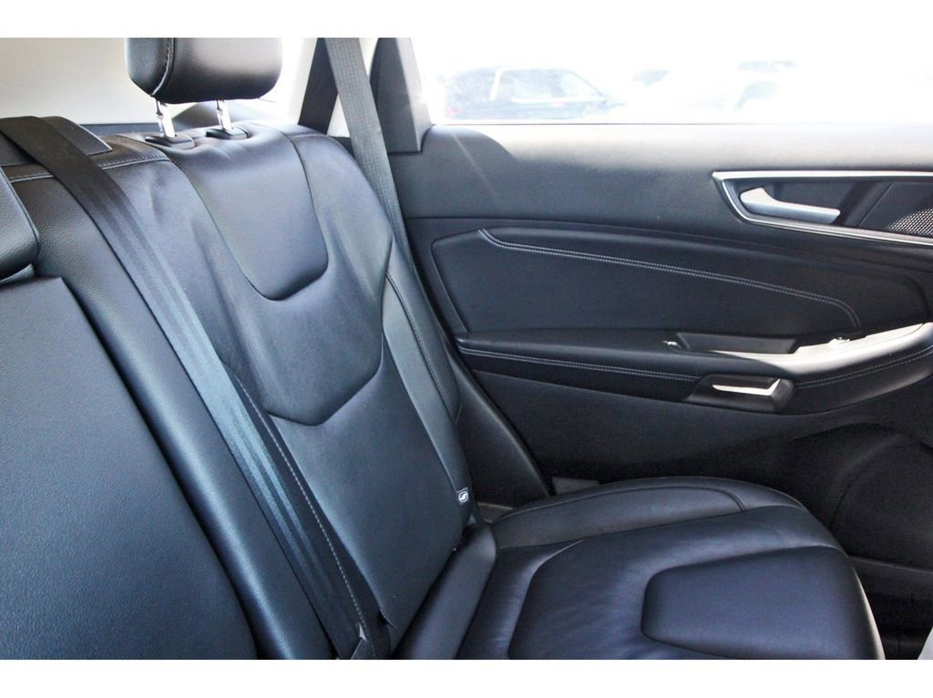 Certified 2021 Ford Edge Titanium image 15