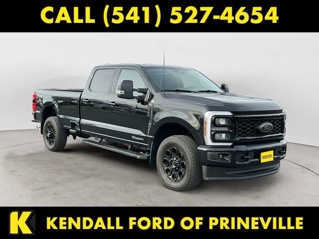 Certified 2025 Ford F350 Lariat w/ Black Appearance Package AWD/4WD image 7