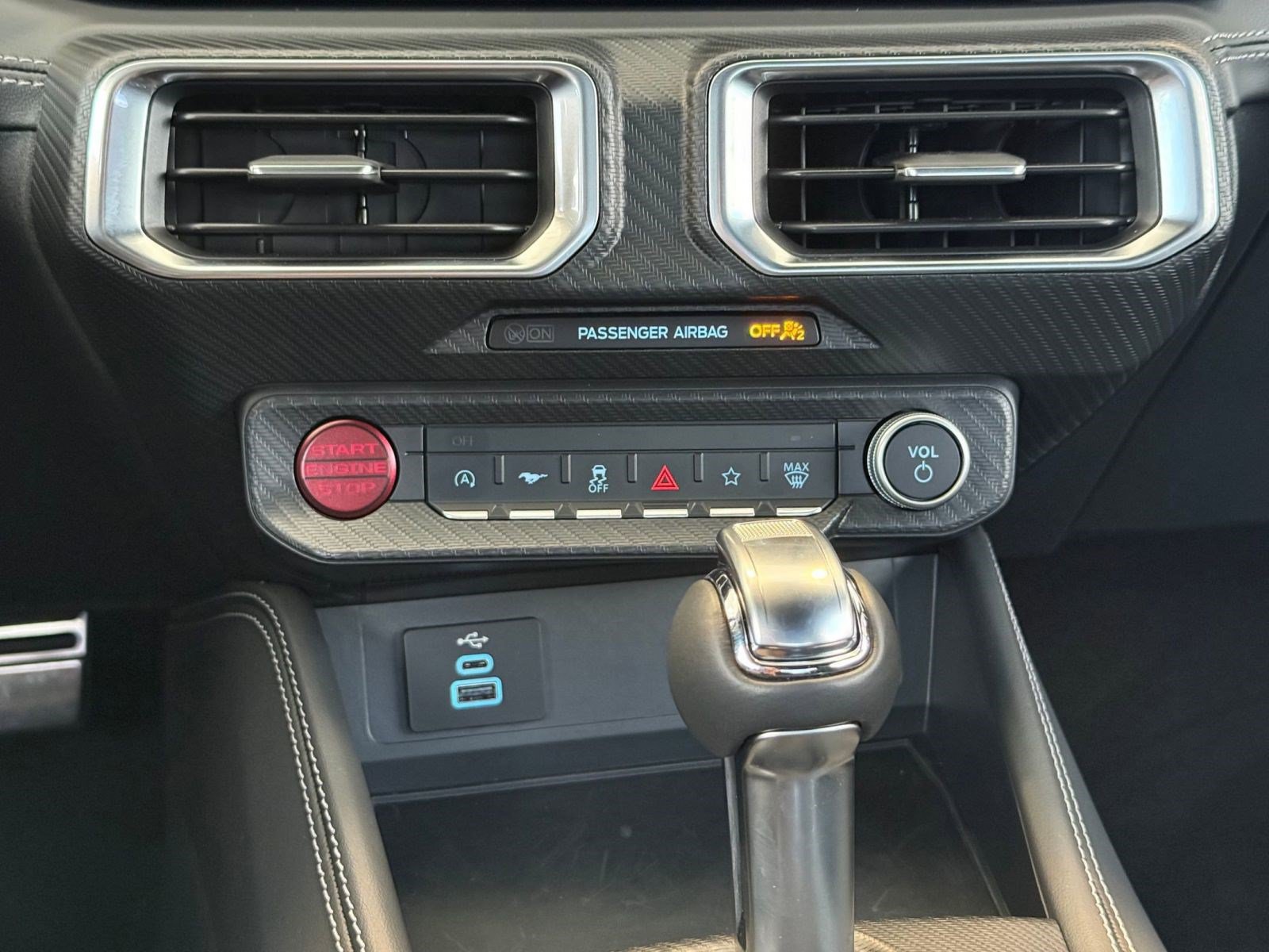 Certified 2025 Ford Mustang GT Premium w/ GT Performance Package RWD image 17