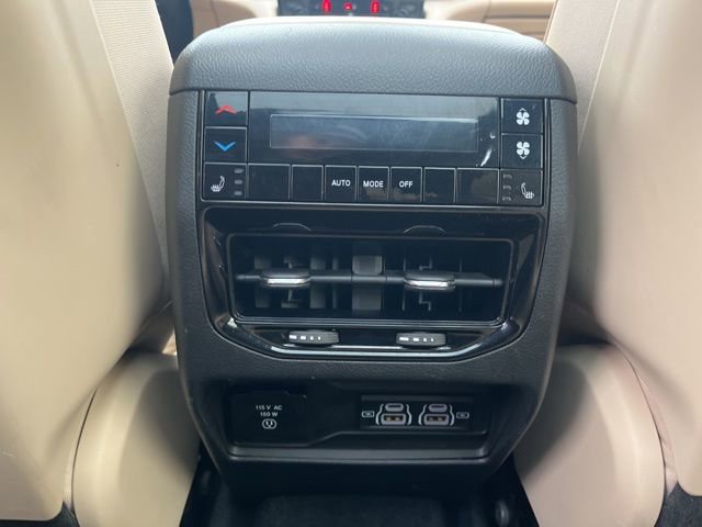 Used 2024 Jeep Grand Cherokee L Limited image 18