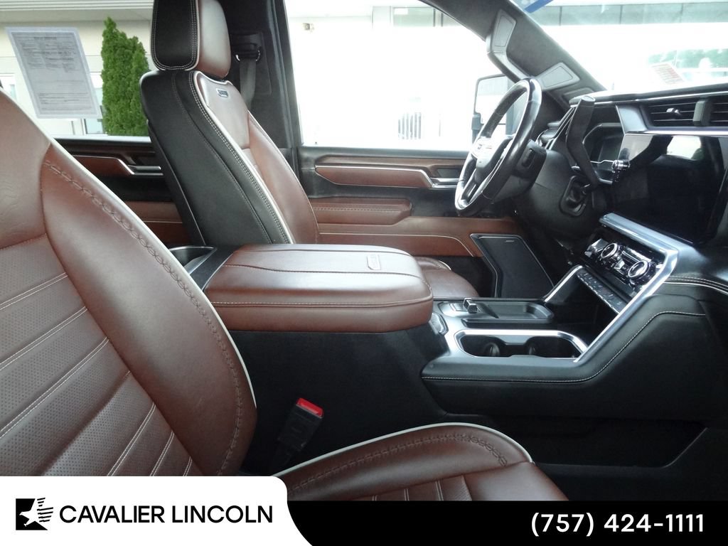 Used 2024 GMC Sierra 2500 Denali Ultimate w/ Max Trailering Package AWD/4WD image 13