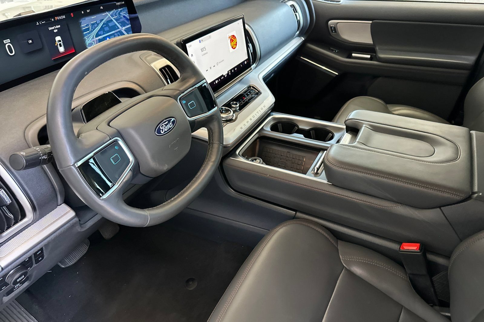 Certified 2025 Ford Expedition Max Active AWD/4WD image 9