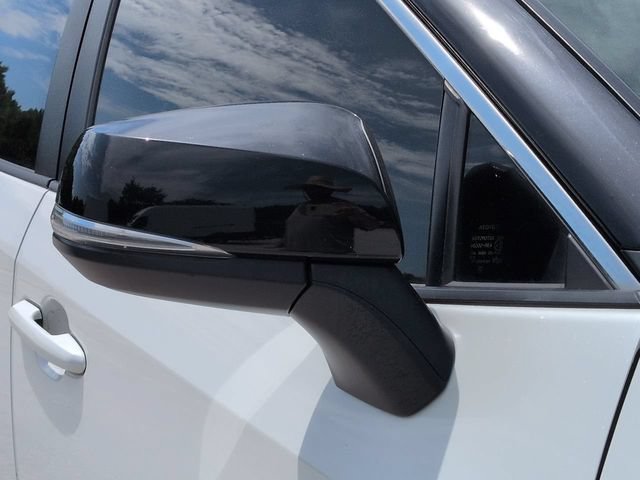 Used 2020 Toyota RAV4 XSE w/ XSE Grade Weather Package AWD/4WD image 13