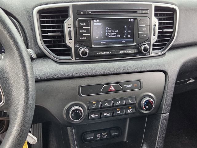 Used 2017 Kia Sportage LX AWD/4WD image 17