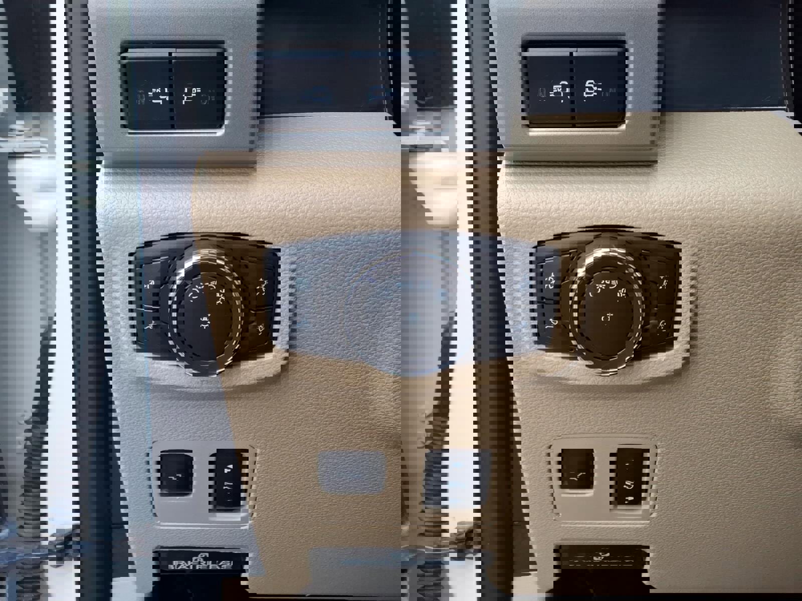 Certified 2018 Ford F250 Lariat w/ Lariat Ultimate Package image 23