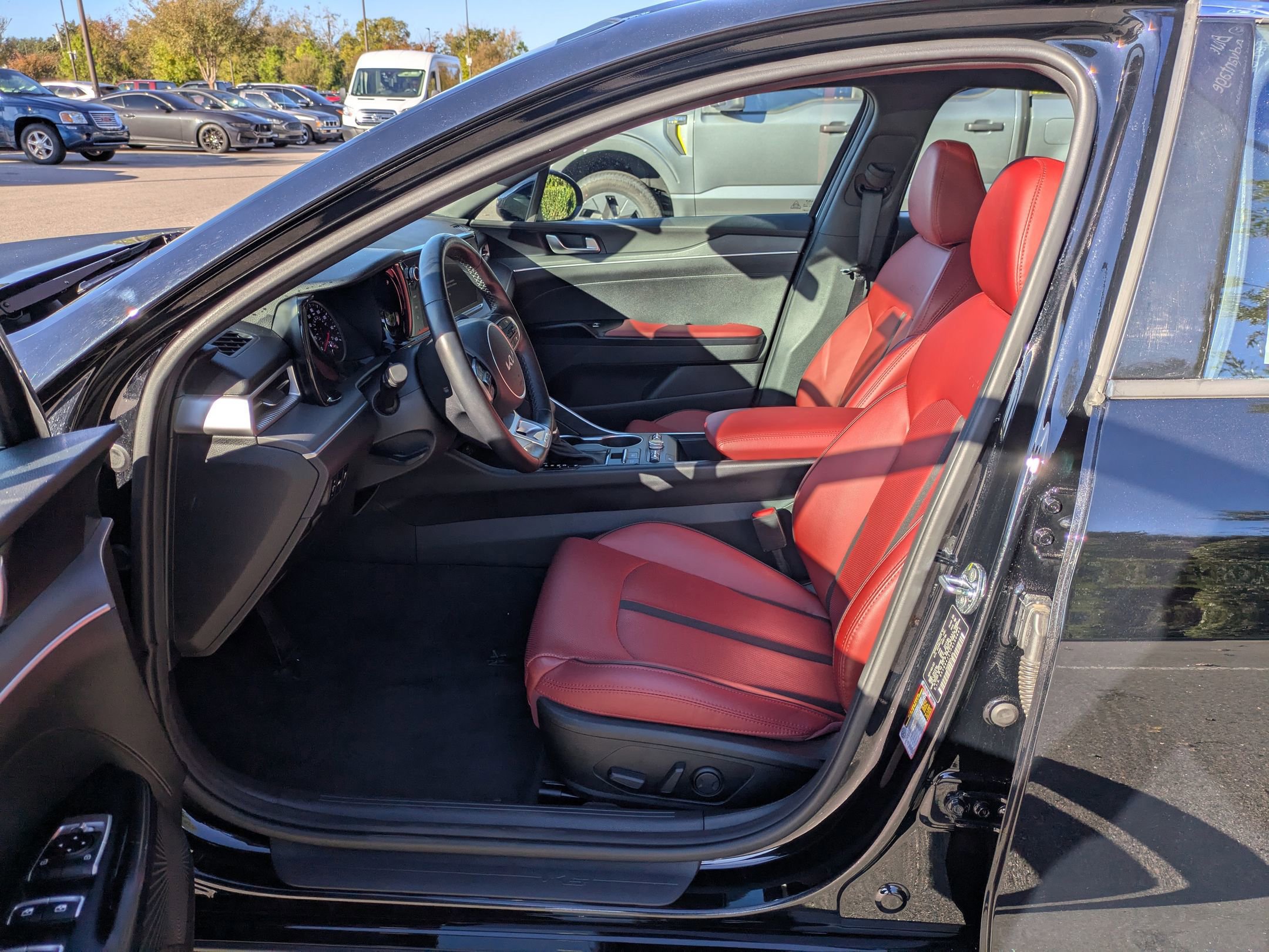 Used 2023 Kia K5 GT-Line image 12