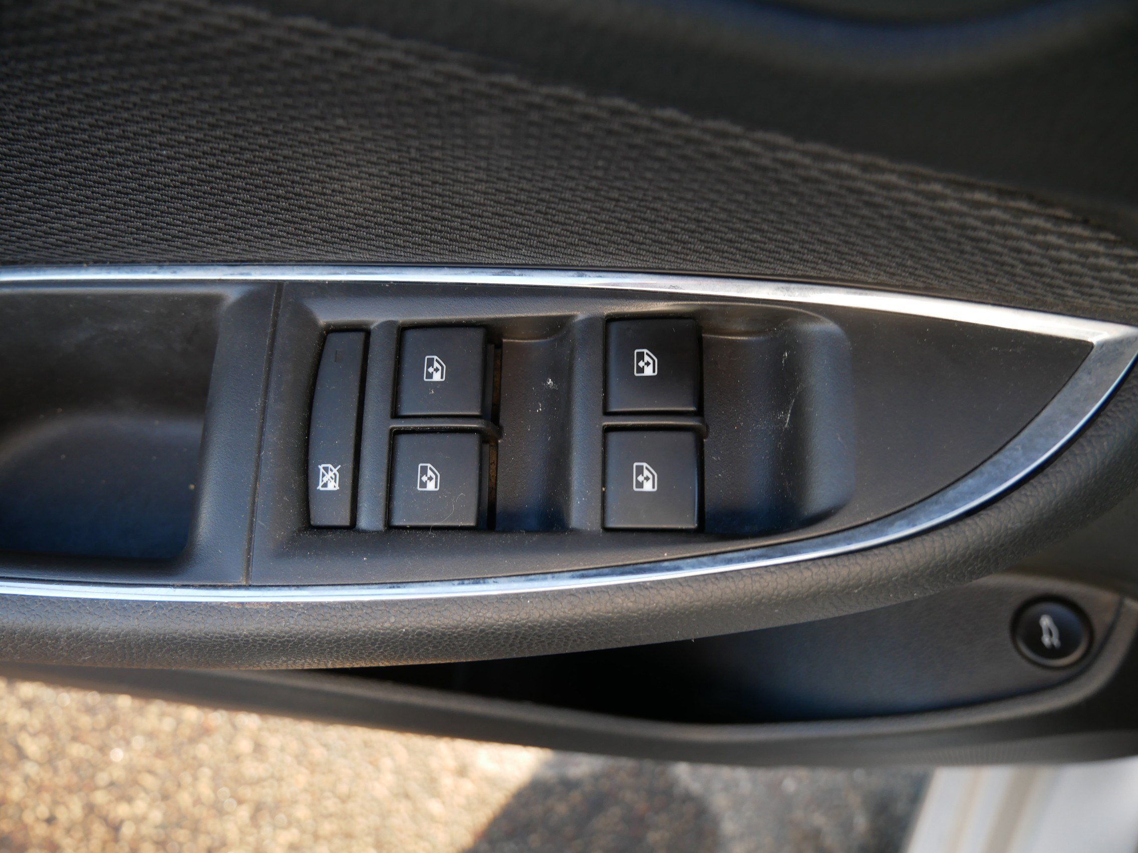 Used 2017 Chevrolet Cruze LS image 20