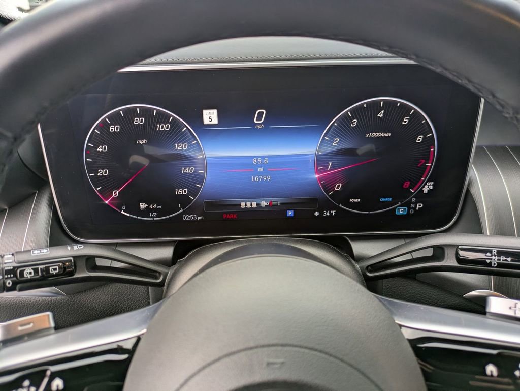 Used 2023 Mercedes-Benz GLC 300 GLC 300 image 25