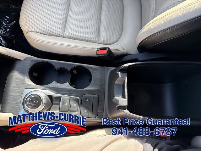 Certified 2022 Ford Escape SEL FWD image 20