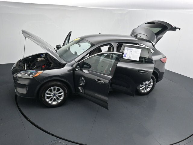 Certified 2020 Ford Escape SE AWD/4WD image 30
