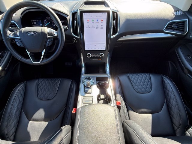 Certified 2024 Ford Edge Titanium w/ Equipment Group 301A AWD/4WD image 25