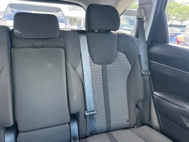 Used 2023 Kia Sorento LX FWD image 14