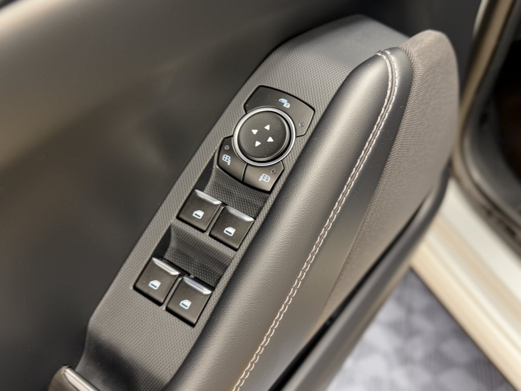 Certified 2023 Ford Mustang Mach-E Select RWD image 15