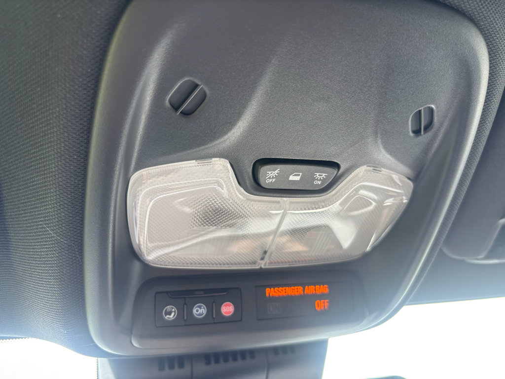 Used 2026 GMC Canyon AT4 AWD/4WD image 12