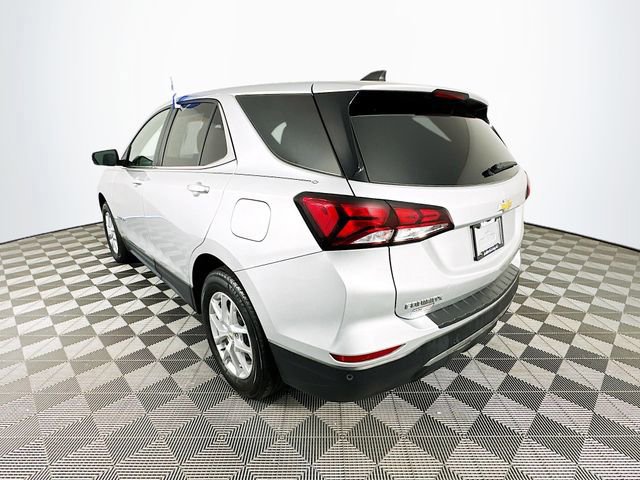 Used 2022 Chevrolet Equinox LT image 3