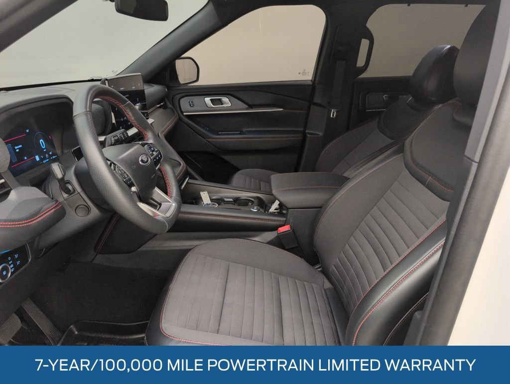 Certified 2025 Ford Explorer ST-Line w/ Premium Package image 9