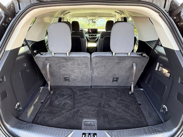 Certified 2025 Ford Explorer Active AWD/4WD image 40