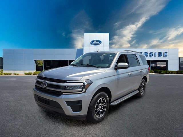 Certified 2022 Ford Expedition XLT AWD/4WD image 3