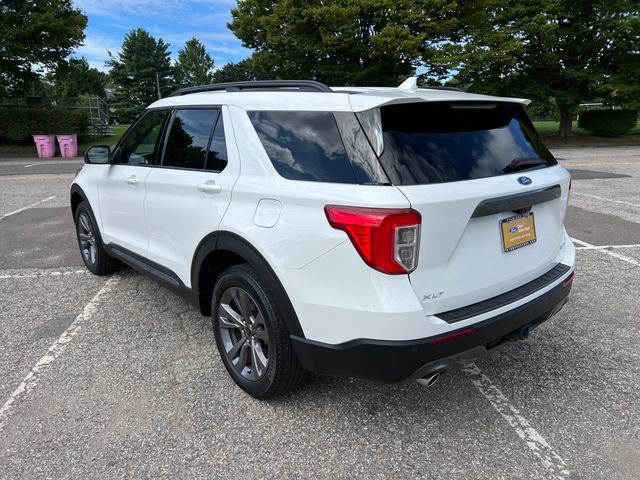 Certified 2023 Ford Explorer XLT w/ Equipment Group 202A AWD/4WD image 7