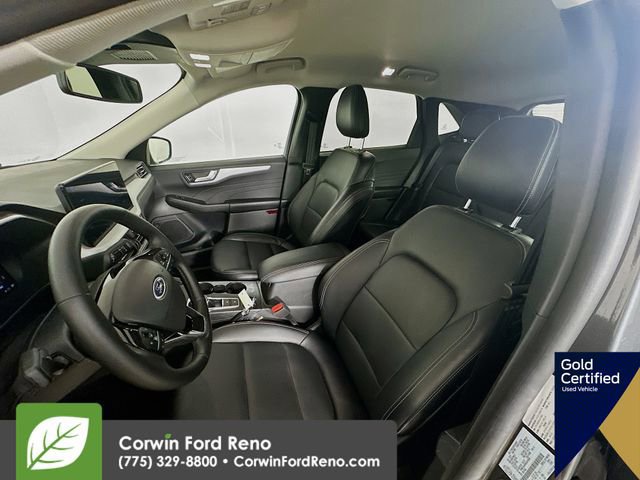 Certified 2025 Ford Escape Platinum image 24