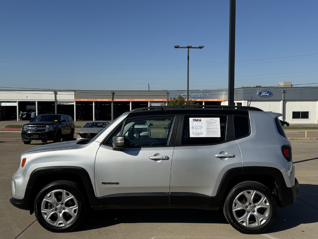 Used 2019 Jeep Renegade Limited AWD/4WD image 3