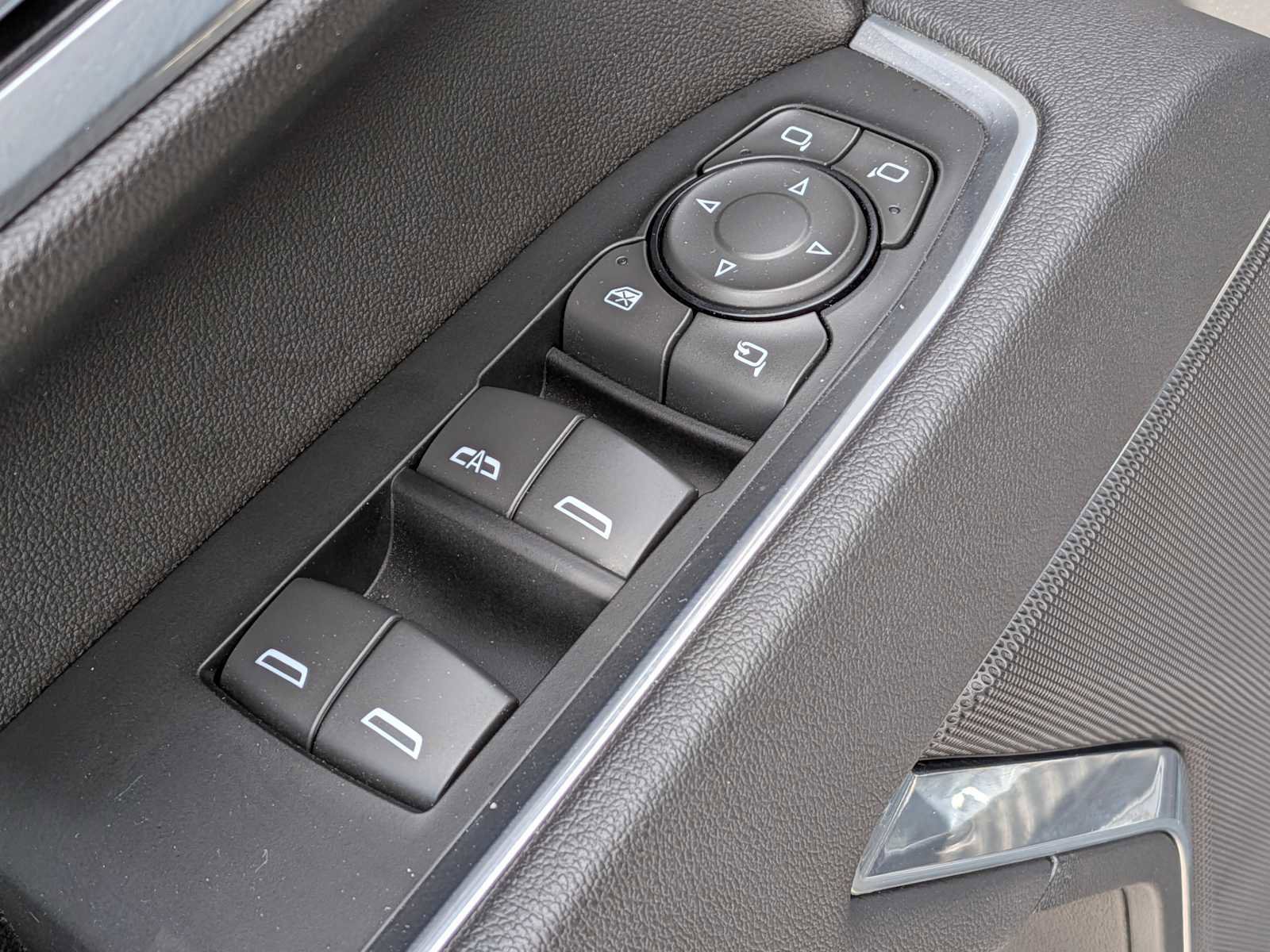 Used 2025 Chevrolet Silverado 2500 LT w/ Trail Boss Package image 20