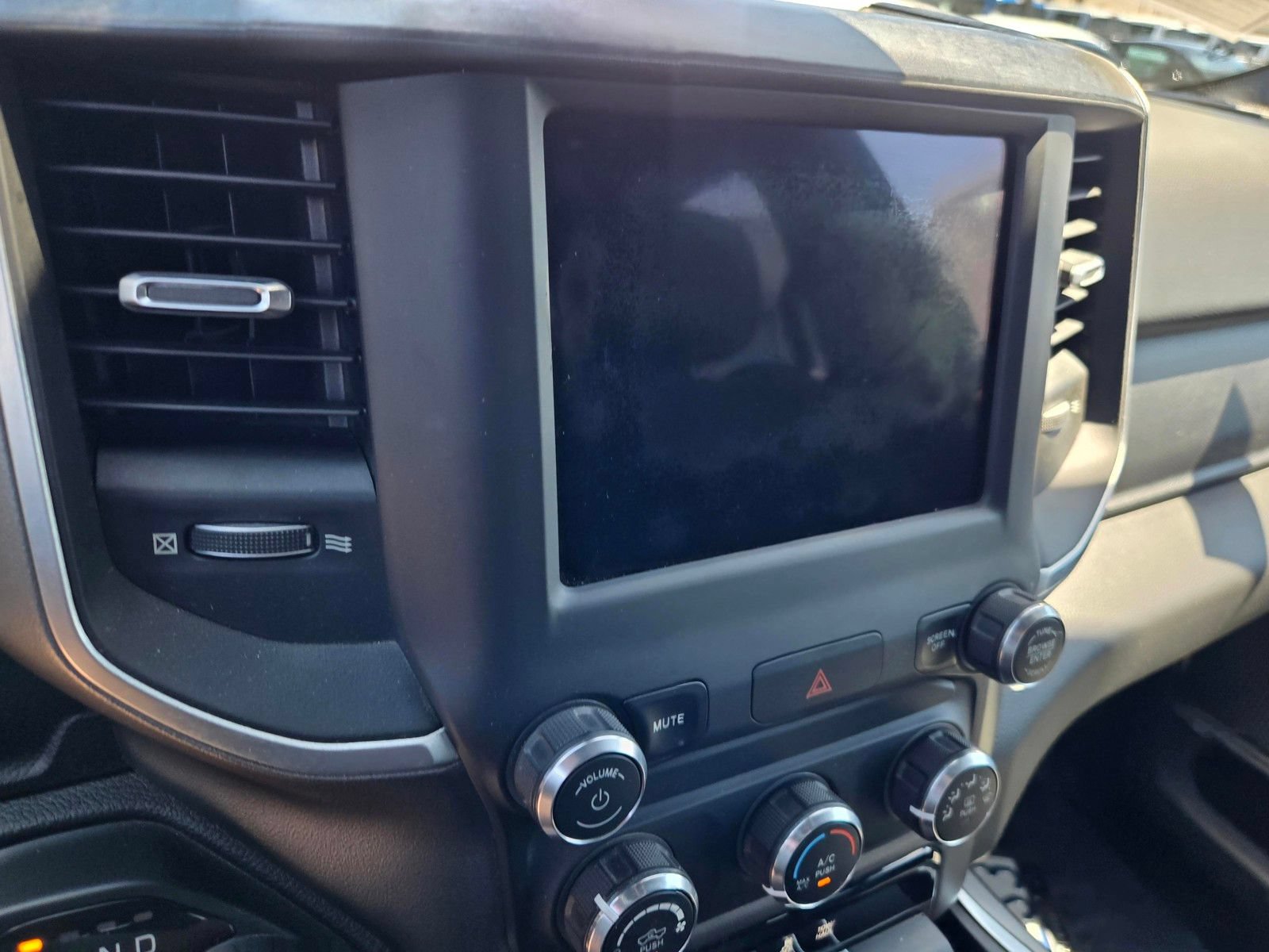 Used 2019 RAM 1500 Big Horn RWD image 23