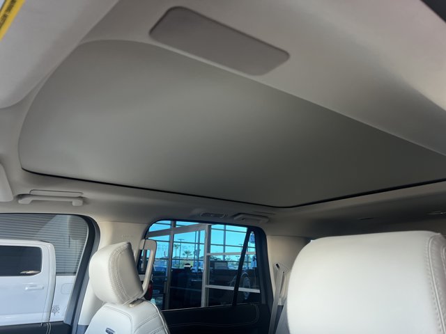Certified 2023 Ford Expedition Platinum AWD/4WD image 11