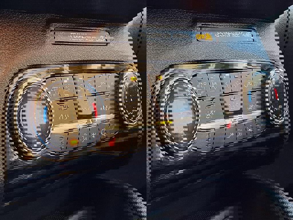 Certified 2022 Ford Escape SE w/ Convenience Package image 18