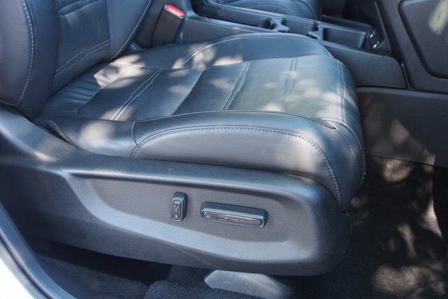 Used 2020 Honda CR-V EX-L image 12