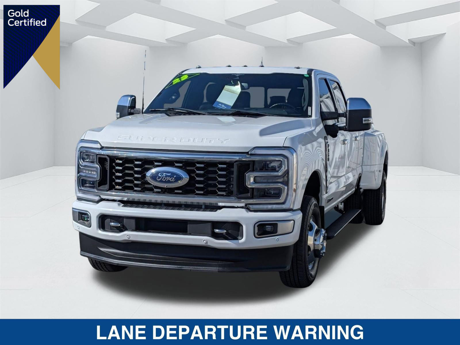 Certified 2023 Ford F350 Platinum w/ FX4 Off-Road Package