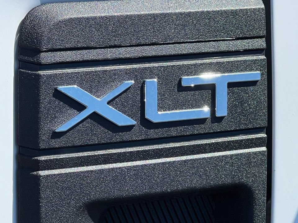 Certified 2023 Ford Maverick XLT w/ Equipment Group 300A Standard AWD/4WD image 2