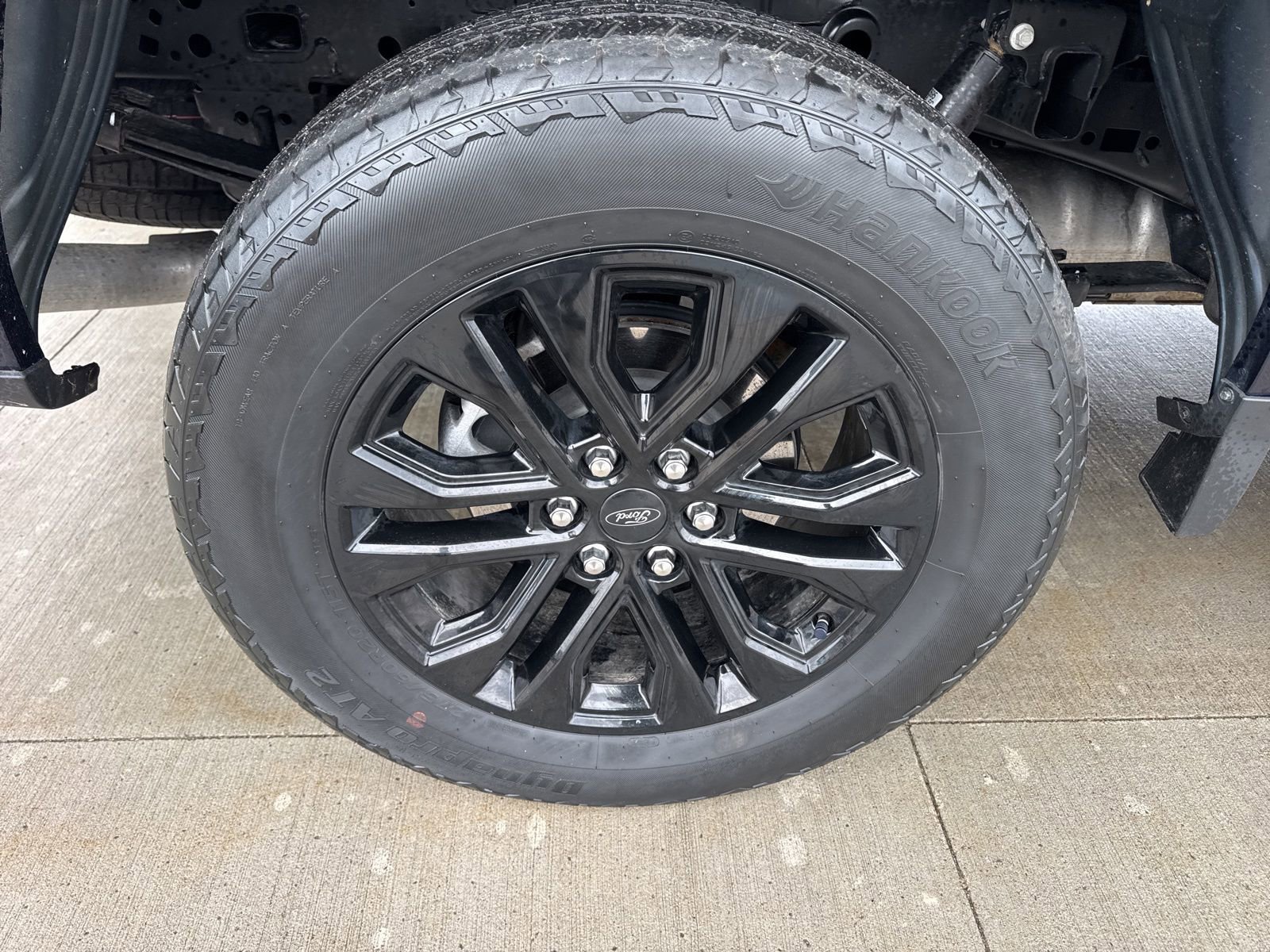 Certified 2024 Ford F150 XLT w/ Equipment Group 302A MID image 20