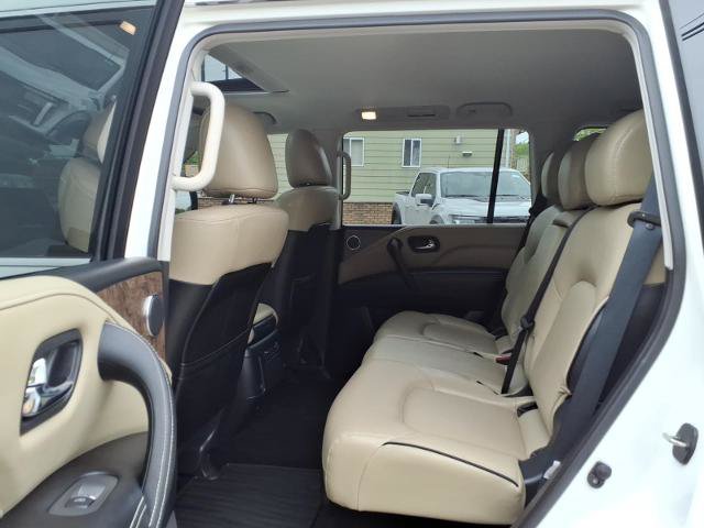 Used 2024 INFINITI QX80 Premium Select w/ All-Season Package AWD/4WD image 17