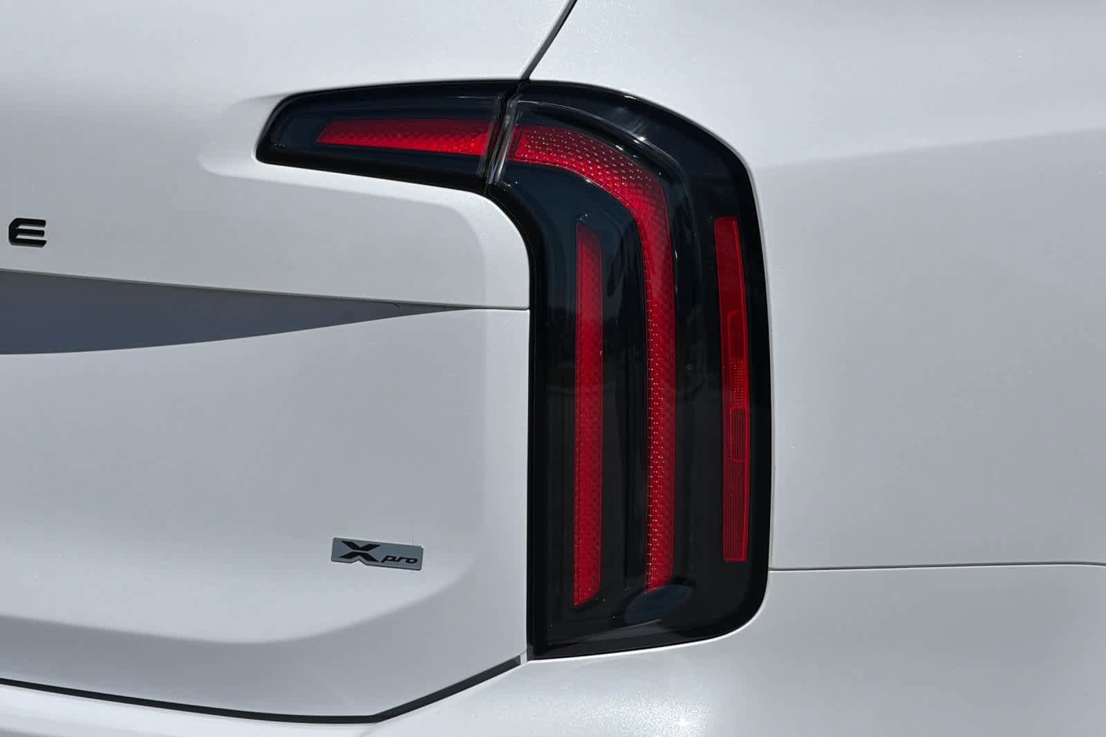 Used 2025 Kia Telluride SX Prestige X-Pro AWD/4WD image 29