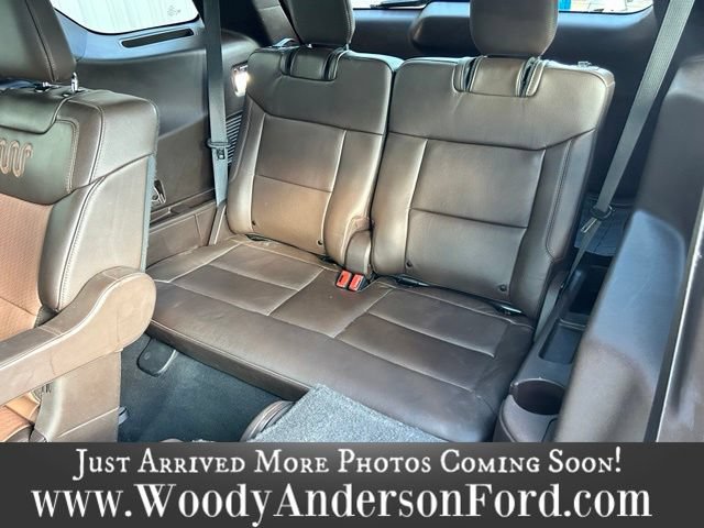 Certified 2022 Ford Explorer King Ranch w/ Premium Technology Package AWD/4WD image 18