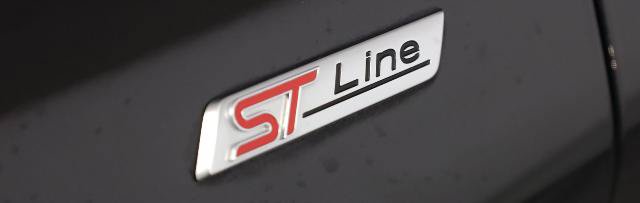 Certified 2025 Ford Explorer ST-Line w/ Premium Package AWD/4WD image 38
