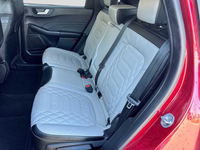 Certified 2023 Ford Escape SE w/ PHEV Premium Package FWD image 15
