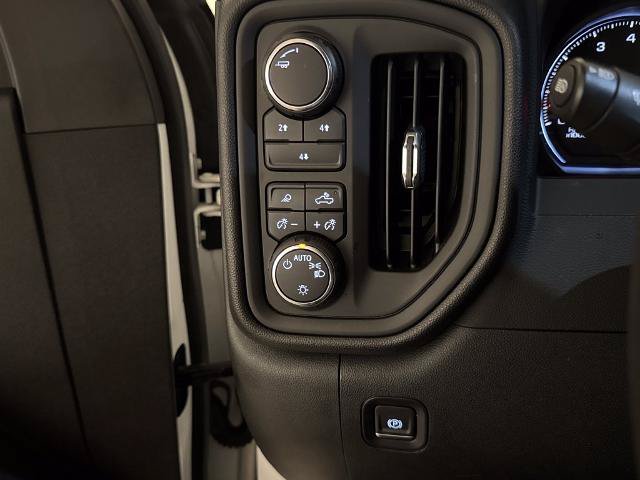 Used 2024 Chevrolet Silverado 2500 Custom w/ Custom Value Package AWD/4WD image 18
