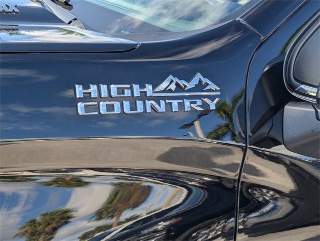 Used 2023 Chevrolet Silverado 1500 High Country w/ High Country Premium Package image 5