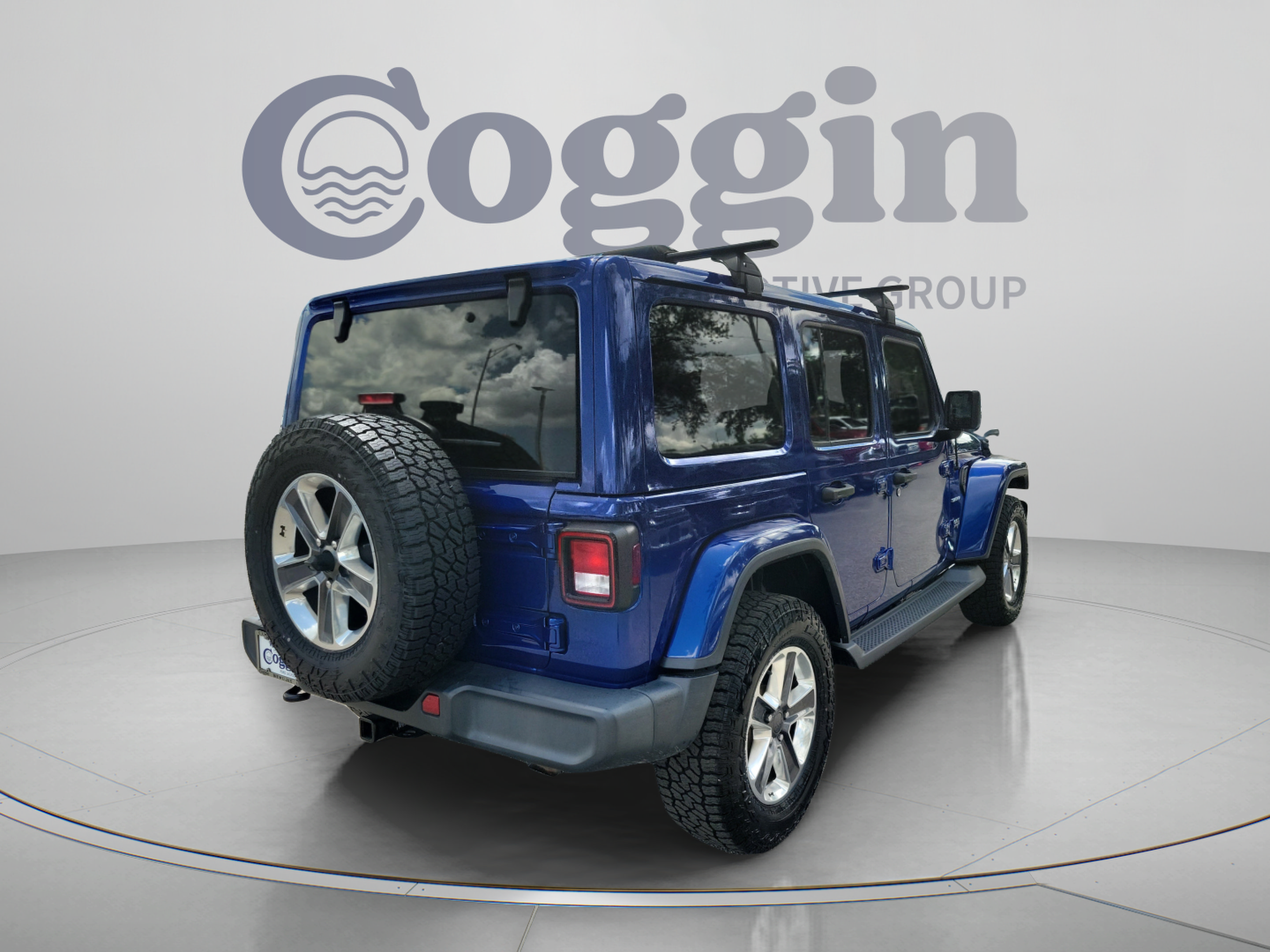 Used 2020 Jeep Wrangler Unlimited Sahara w/ Uconnect 4C Nav & Sound Group AWD/4WD image 3