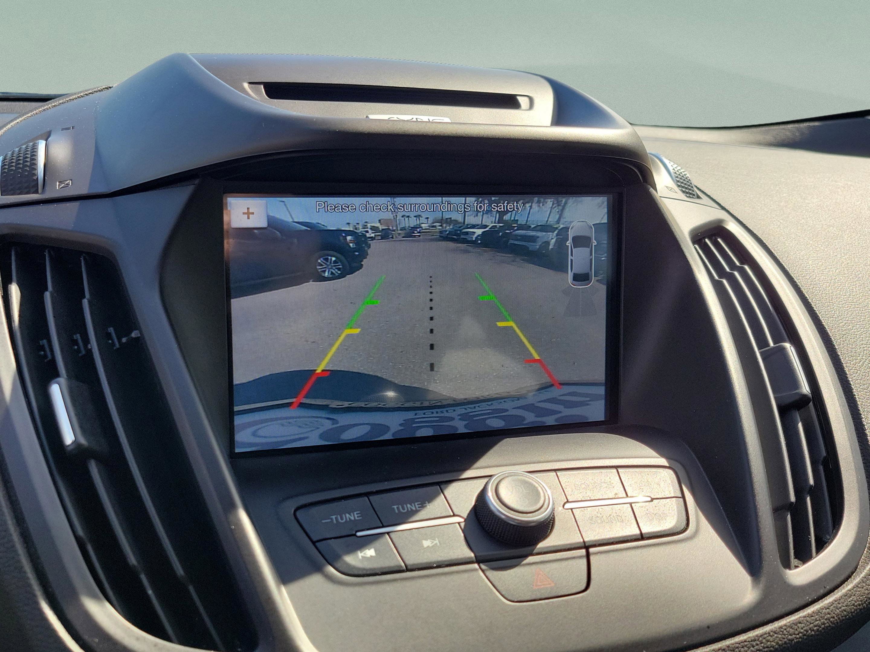 Certified 2017 Ford Escape SE w/ SE Leather Comfort Package image 17