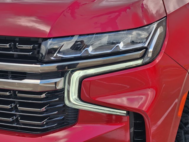 Used 2022 Chevrolet Suburban RST AWD/4WD image 9