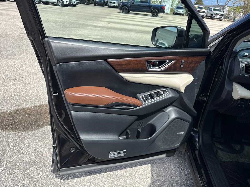 Used 2019 Subaru Ascent Touring w/ Popular Package #3 image 14