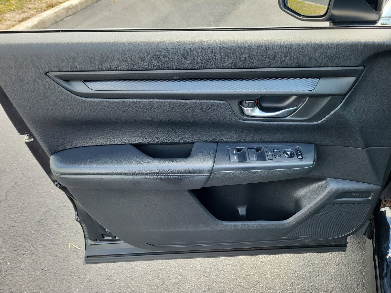 Used 2023 Honda CR-V EX image 12