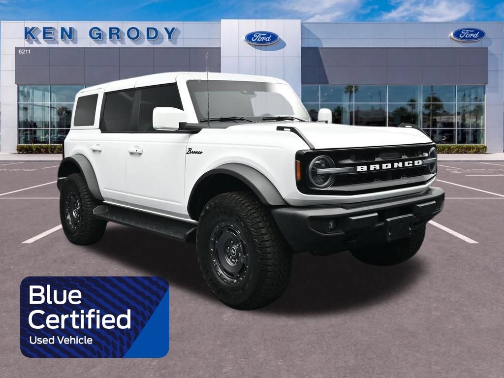 Certified 2025 Ford Bronco Outer Banks w/ Sasquatch Package