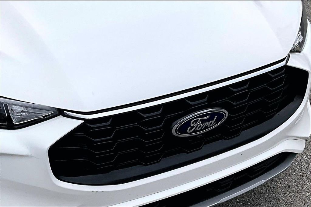 Certified 2023 Ford Escape ST-Line Select w/ Tech Pack #2 image 29
