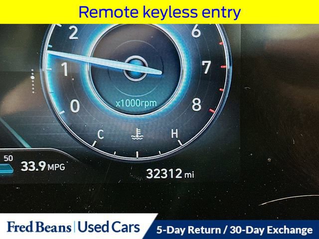 Used 2023 Hyundai Elantra SEL w/ Convenience Package image 15