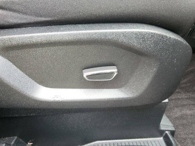 Certified 2019 Ford Edge SEL AWD/4WD image 12