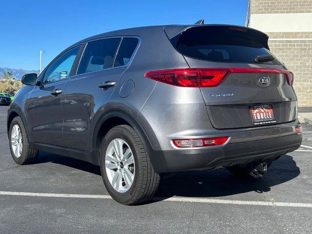Used 2017 Kia Sportage LX AWD/4WD image 4